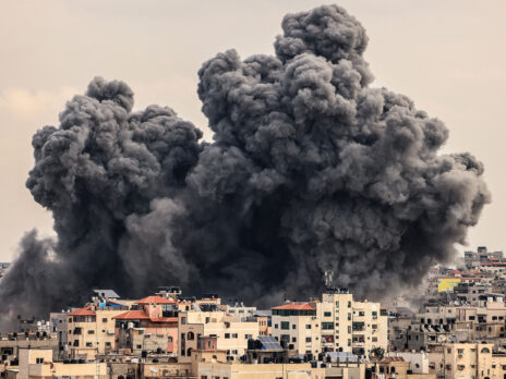 Edward Luttwak: “The Israelis are bombing to kill Hamas, not civilians”